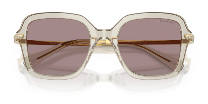 Lunettes de soleil Swarovski SK6040 3003LA Beige transparent - vue de face, branches repliées