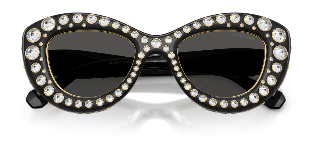 Lunettes de soleil Swarovski SK6060 110487 Gris foncé transparent - vue de face, branches repliées
