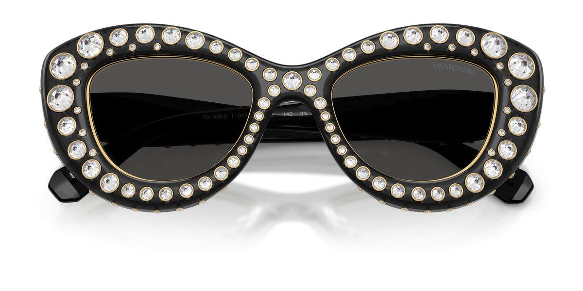 Lunettes de soleil Swarovski SK6060 110487 Gris foncé transparent - vue de face, branches repliées