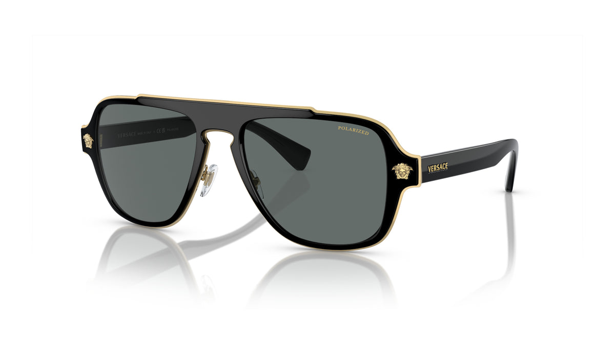 Lunettes de soleil Versace VE2199 100281 – Noir – vue de trois quarts.