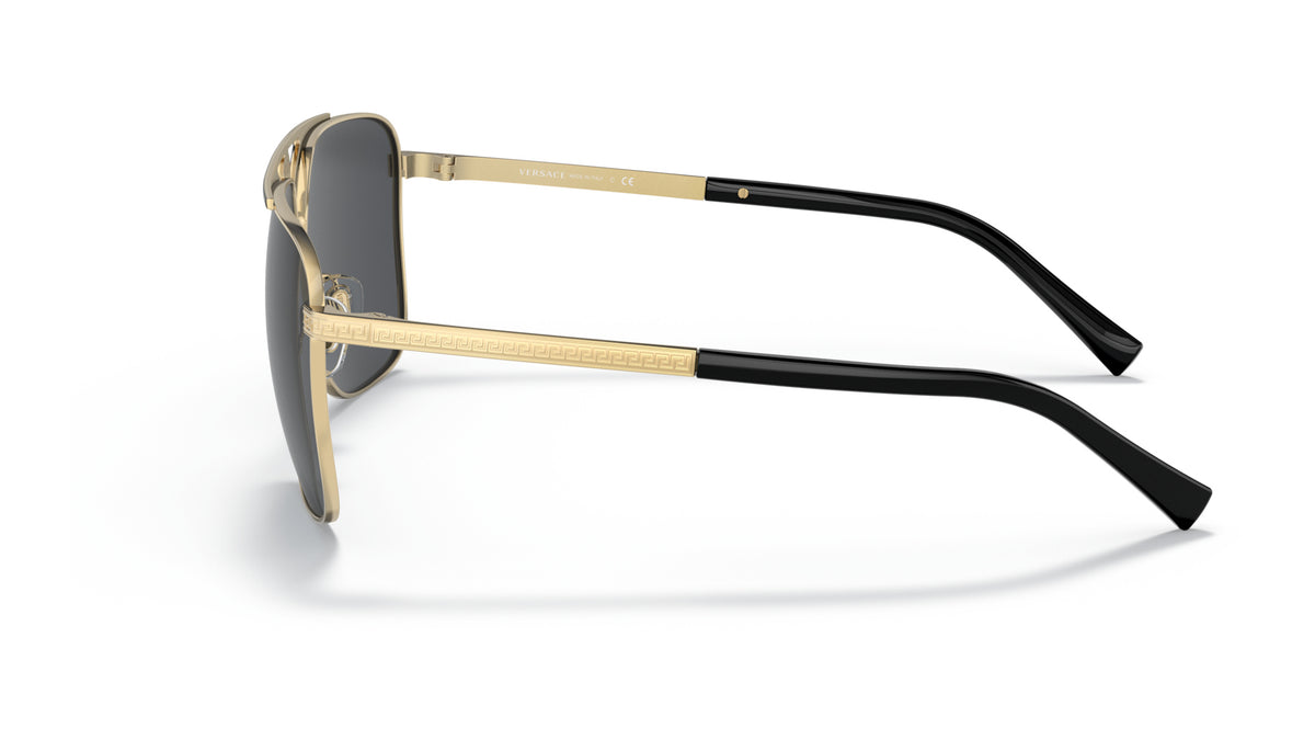 Lunettes de soleil Versace VE2238 143687 – Or/Noir mat – vue de profil.