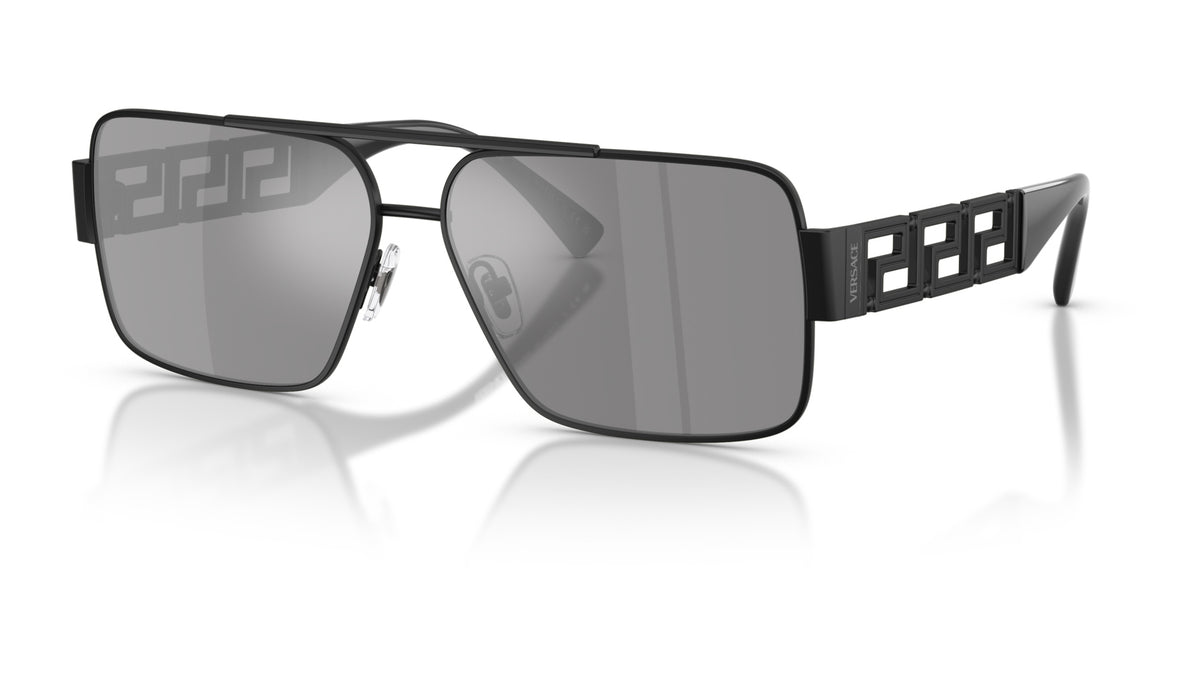 Lunettes de soleil Versace VE2290 12616G – Noir mat – vue de trois quarts.
