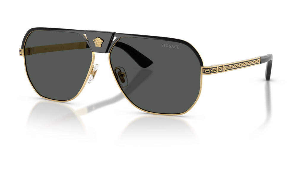 Lunettes de soleil Versace VE2294 100287 – Noir – vue de trois quarts.