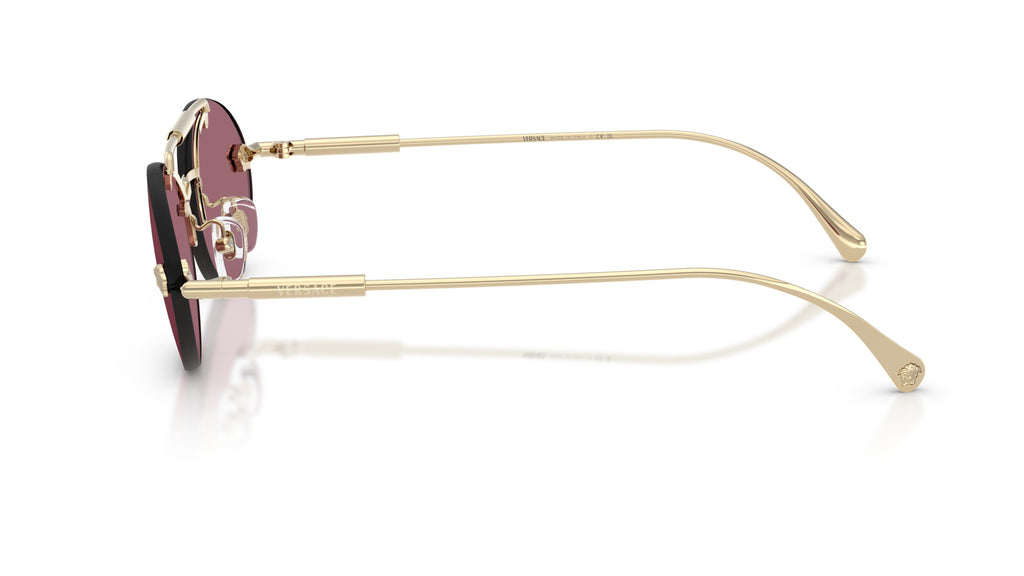 Lunettes de soleil Versace VE2295 12521A – Or Pâle – vue de profil.