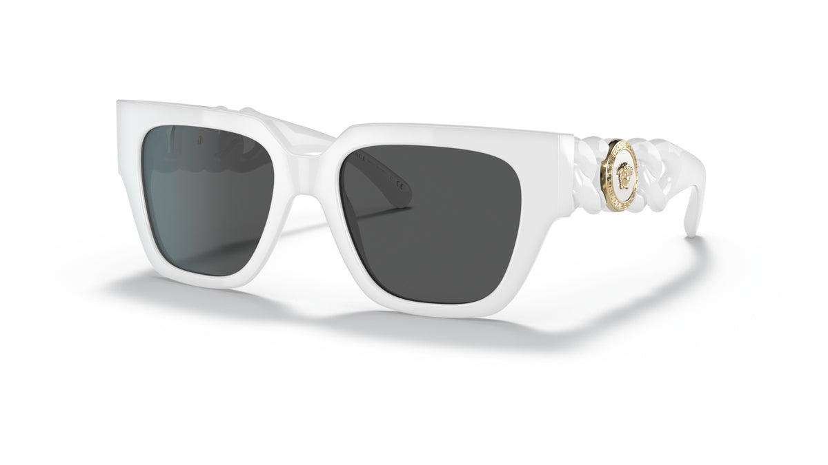 Lunettes de soleil Versace VE4409 314/87 – Blanc – vue de trois quarts.