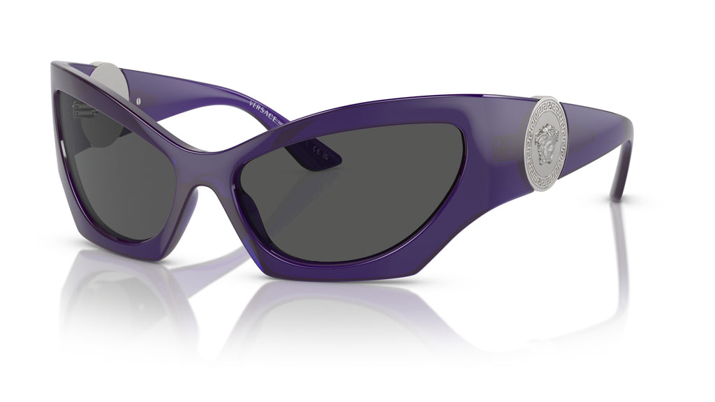 Lunettes de soleil Versace VE4450 541987 – Violet transparent – vue de trois quarts.