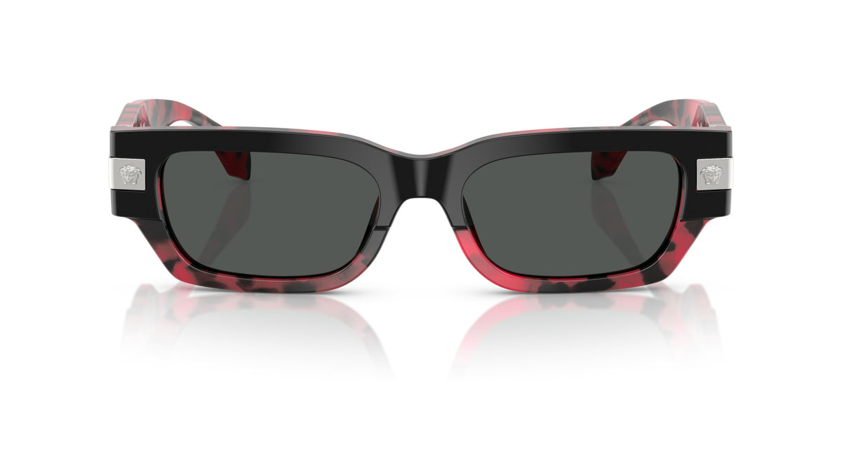Lunettes de soleil Versace VE4465 545787 – Noir supérieur/rouge Havana – vue de face.