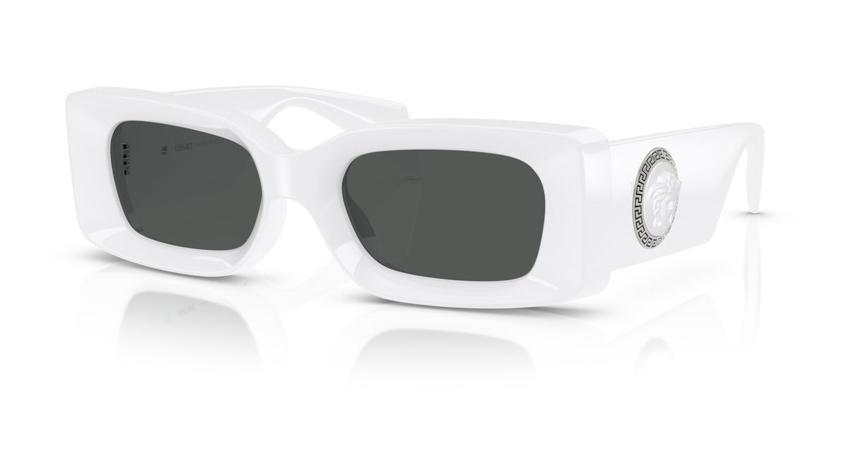 Lunettes de soleil Versace VE4474U 314/87 – Blanc – vue de trois quarts.
