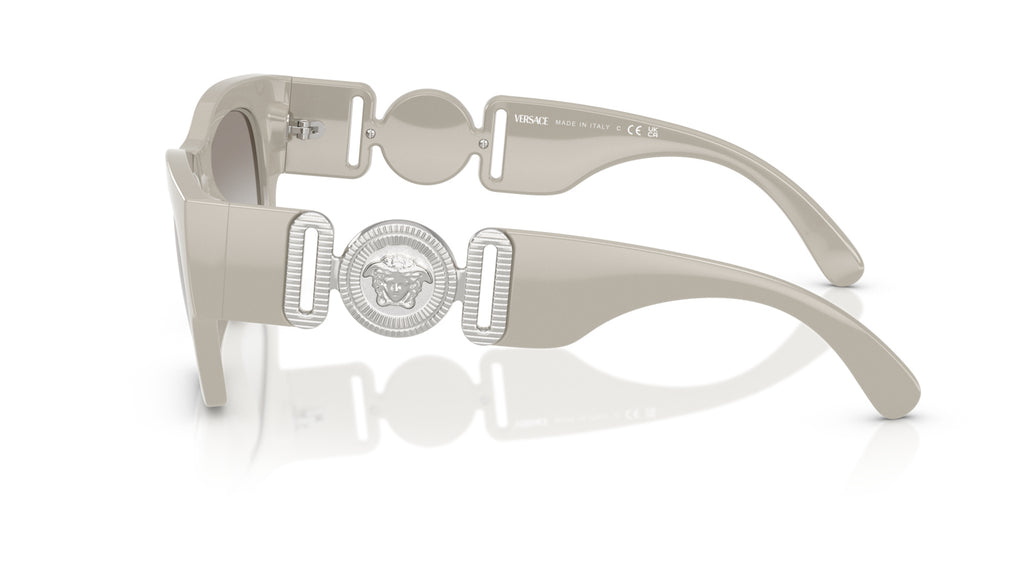Lunettes de soleil Versace VE4479U 55016V – Gris – vue de profil.