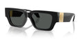 Lunettes de soleil Versace VE4497U GB1/87 – Noir – vue de trois quarts.