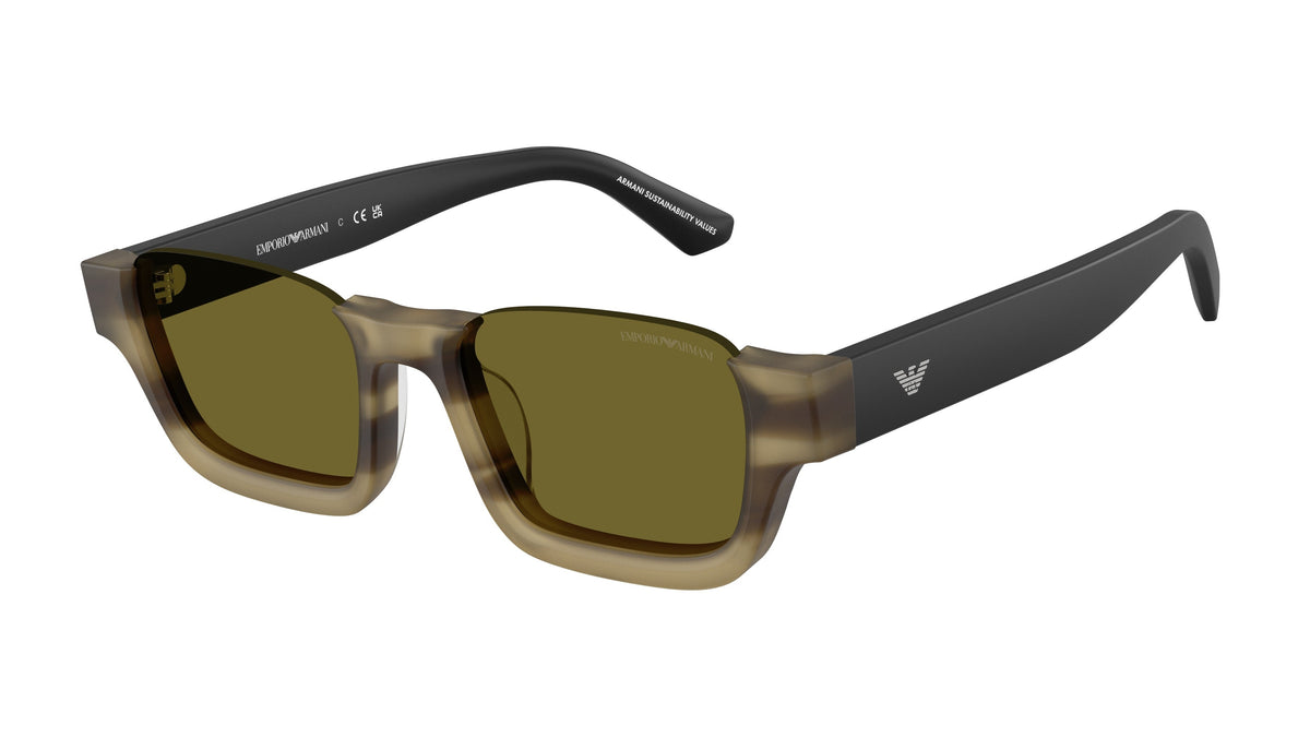 Emporio Armani EA4268U 6369/2 Havane rayé vert mat - vue trois-quarts