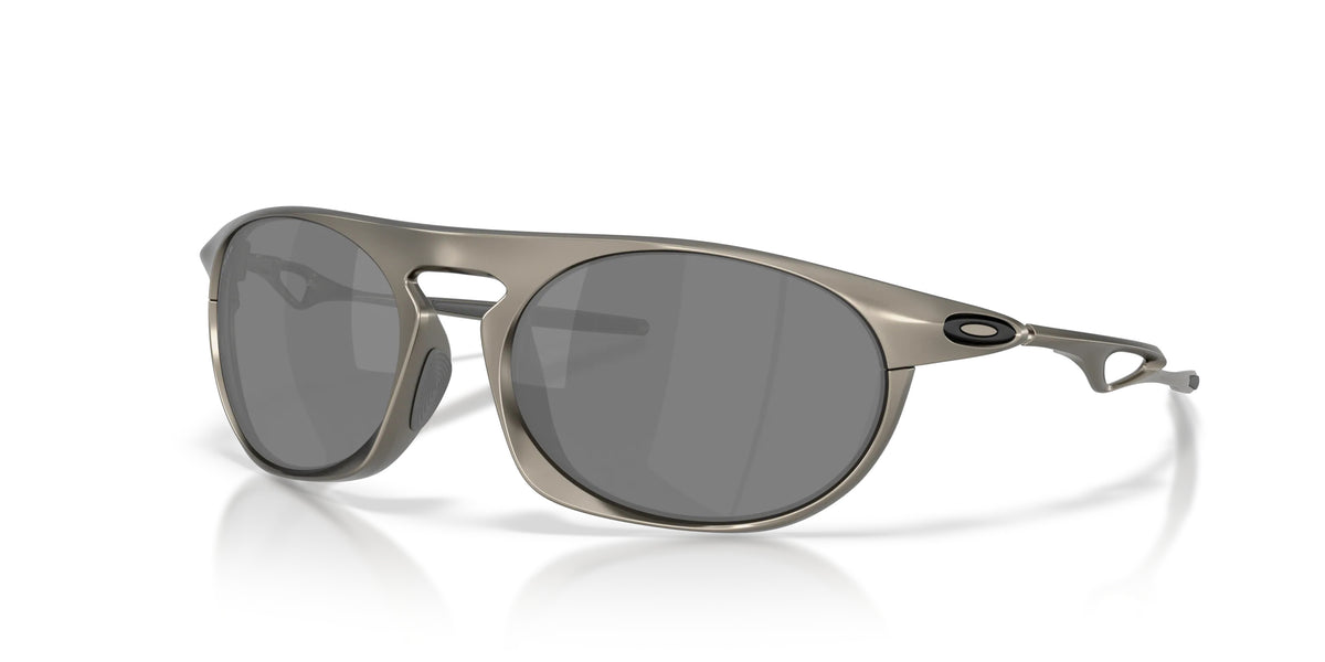 Oakley OO4065 406505 Gunmetal mat - vue trois-quarts