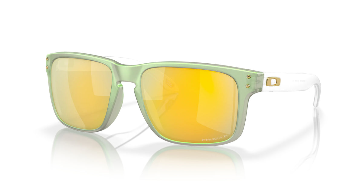Oakley OO9102 9102Y0 Dark jade opaline - vue trois-quarts