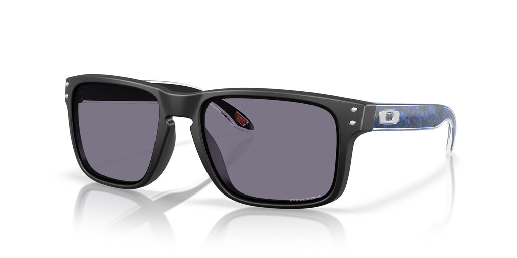 Oakley OO9102 9102Z3 Noir mat - vue trois-quarts