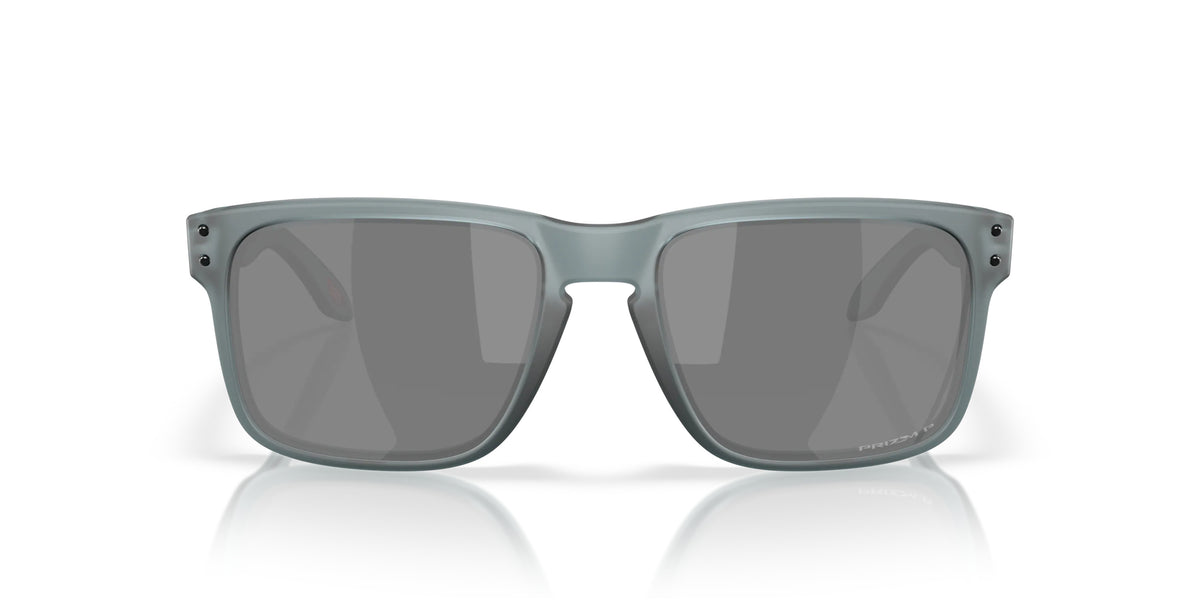 Oakley OO9102 9102Z4 Mat cristal noir - vue de face