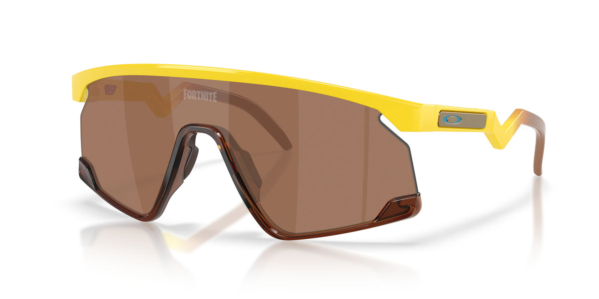 Oakley OO9280 928021 Jaune - vue trois-quarts