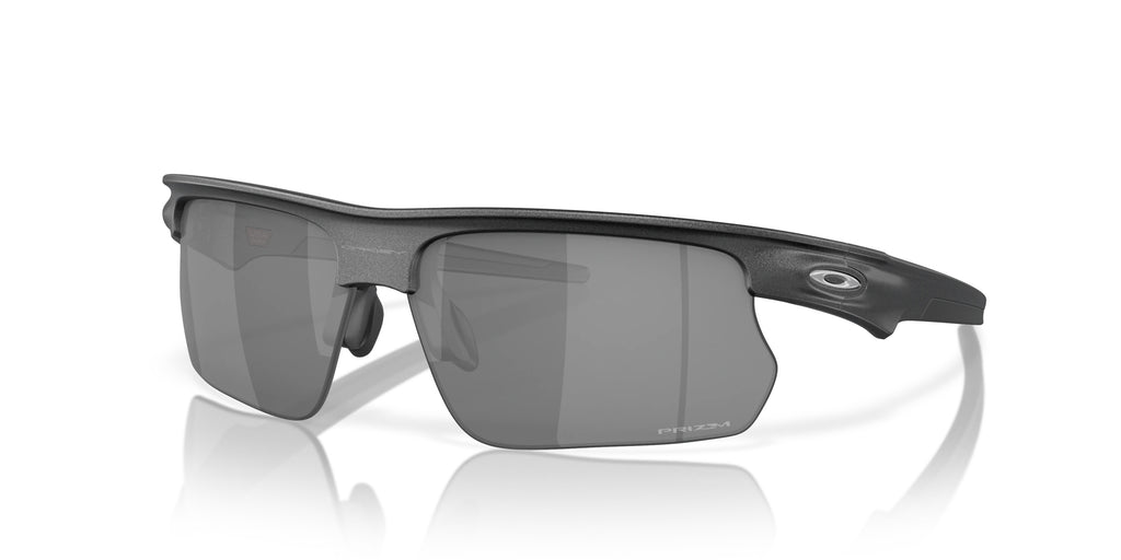 Oakley OO9400 940002 Steel - vue trois-quarts