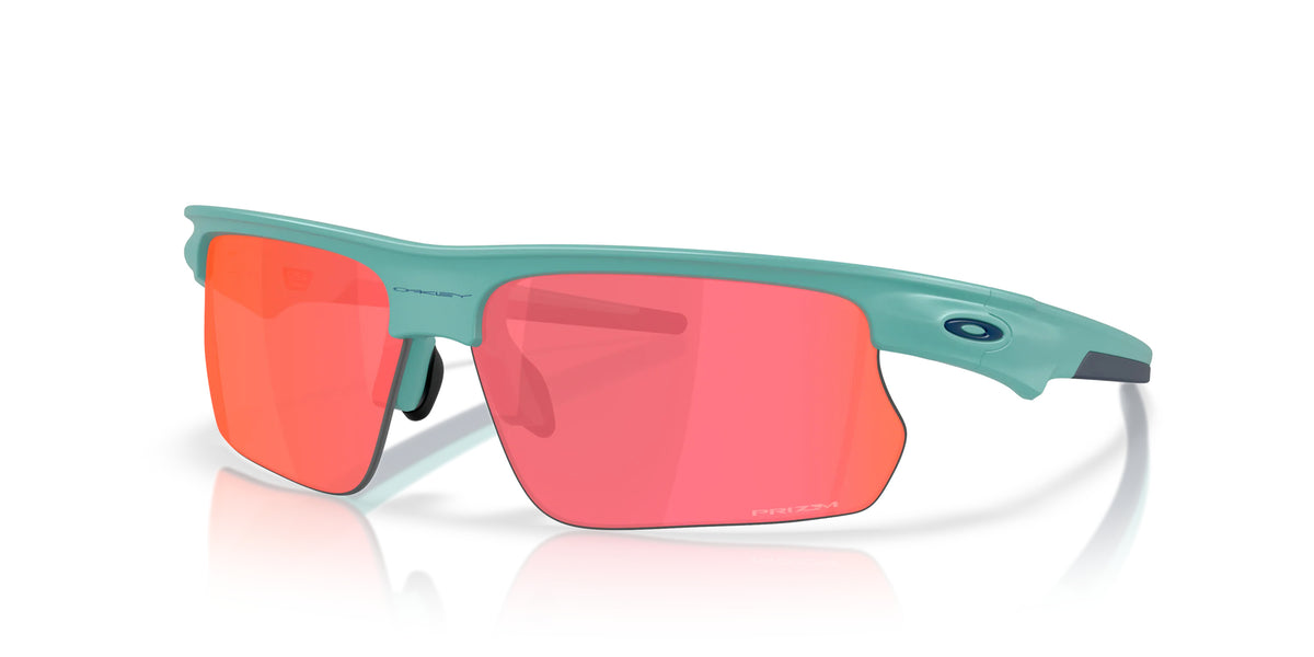 Oakley OO9400 940018 Mat pacific - vue trois-quarts