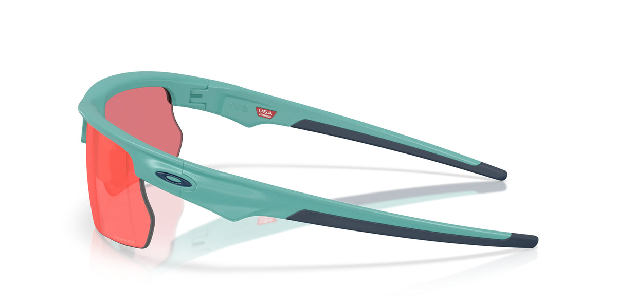 Oakley OO9400 940018 Mat pacific - vue de côté