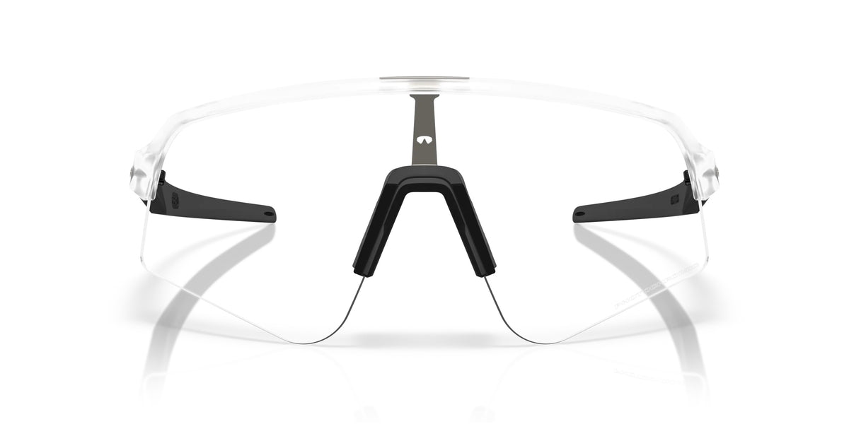 Oakley OO9465 946539 Transparent mat - vue de face