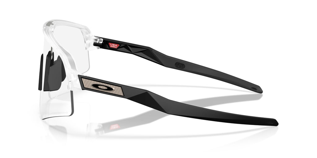 Oakley OO9465 946539 Transparent mat - vue de côté