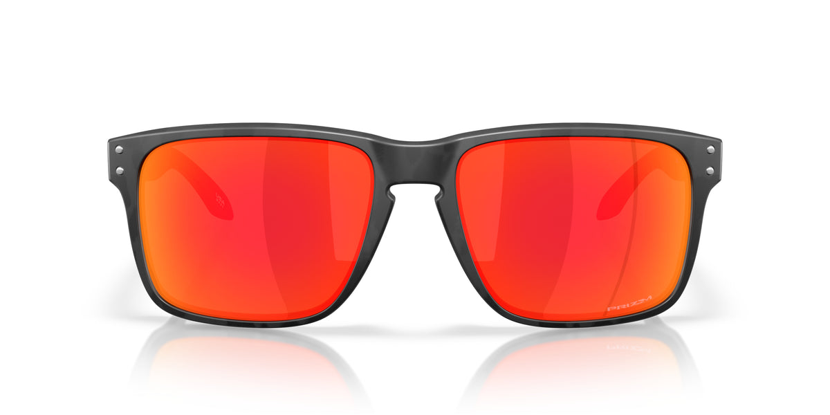 Oakley OO9487 948706 Noir mat camo - vue de face
