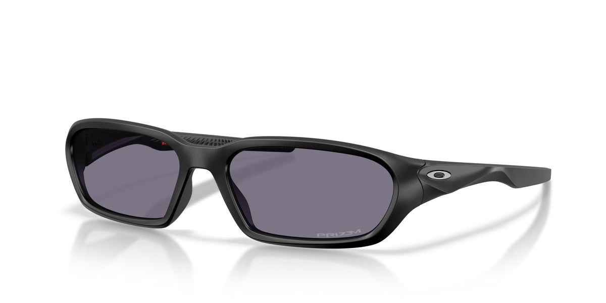 Oakley OO9530 953001 Noir mat - vue trois-quarts