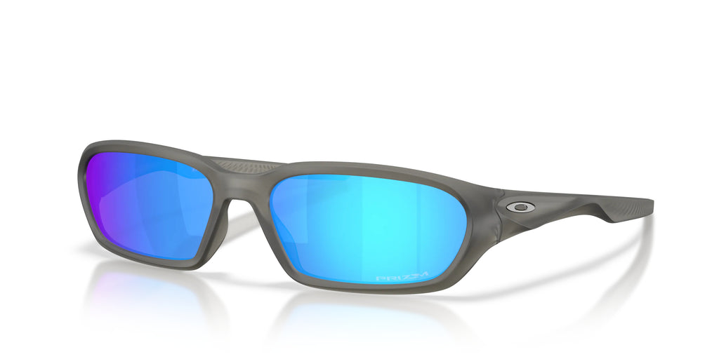 Oakley OO9530 953002 Gris smoke mat - vue trois-quarts