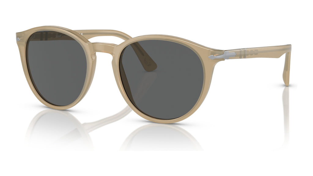 Persol PO3152S 1169B1 Beige opalescent - vue trois-quarts