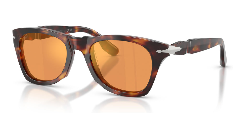 Persol PO8001S 24/3L Havane - vue trois-quarts